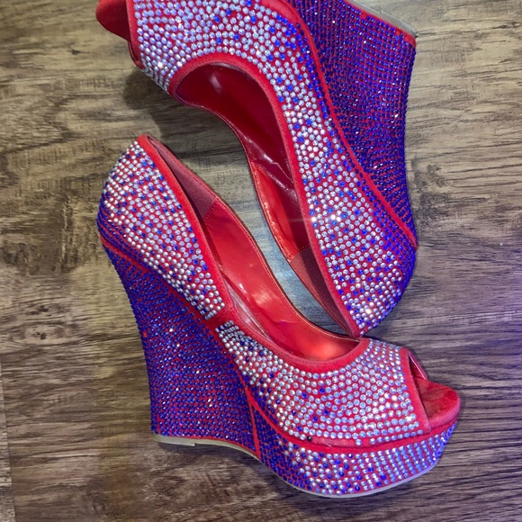 Alba Peep Toe Wedges with Red, Silver and Blue rhinestones - Picture 4 of 5